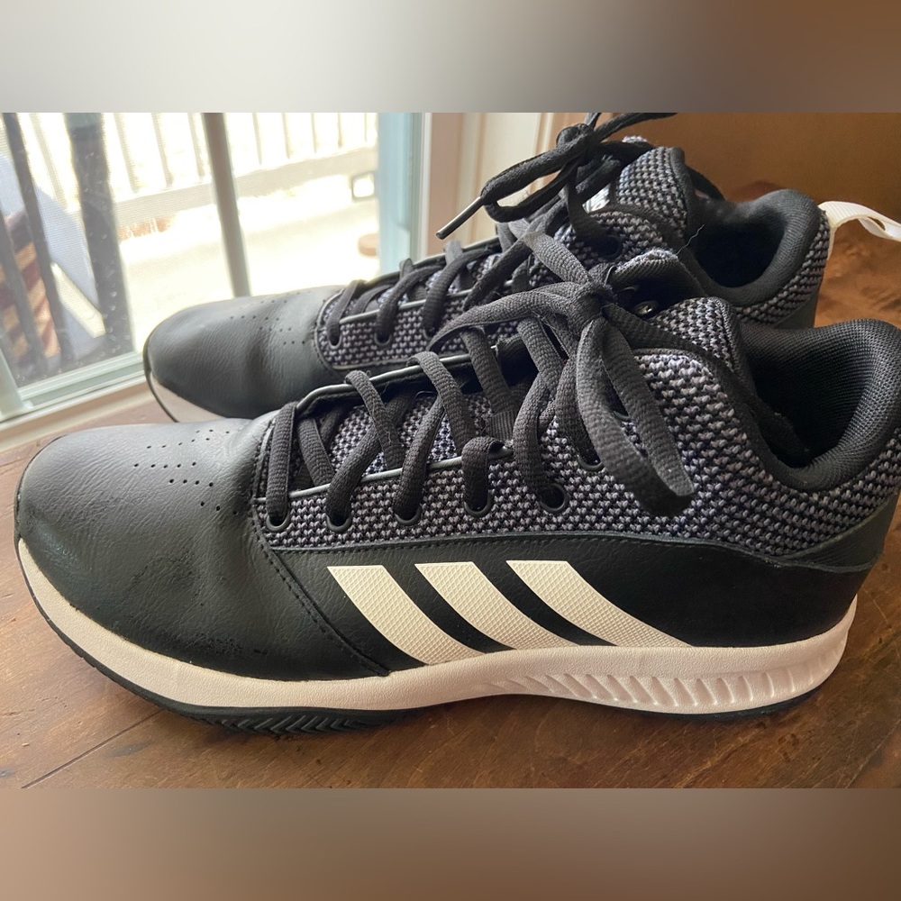 Adidas Men’s high tops 10.5
